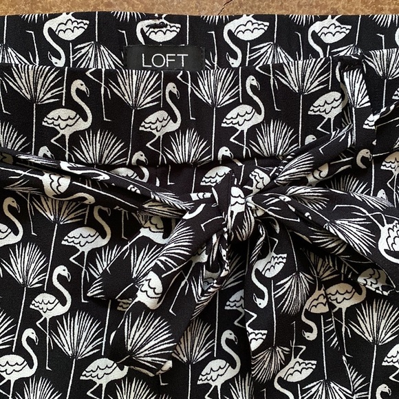 ANN Taylor Loft black and white flamingo tie waist shorts - Picture 2 of 7